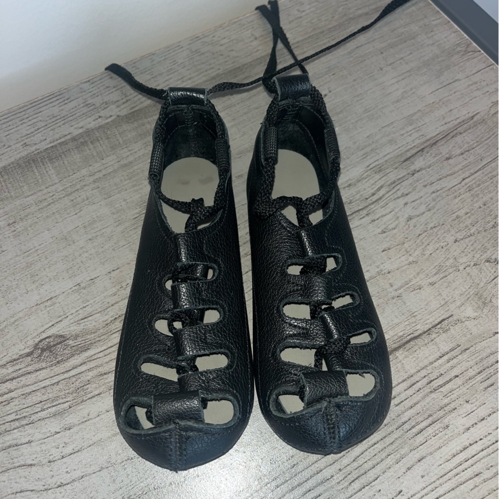 Broken In Irish Dance Shoes Ghillies Toddler/Little Girls Size 9